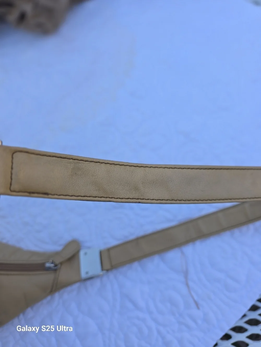 Aurielle Vintage 90s Beige Slouchy Leather Hobo Bag